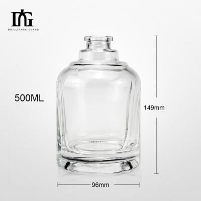 China 500ml Round Glass Empty Glass Bottle with Cork Capacity 250ml/500ml/700ml/750ml for sale