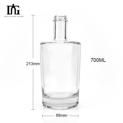 China Custom Package 700ml Round Glass Bottle for Transparent Whiskey Glass 750ml 1000ml 1L for sale