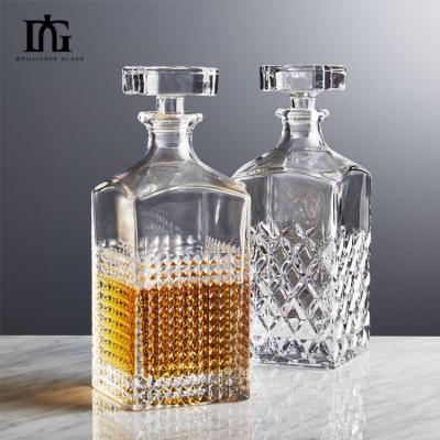 中国 ガラス 250ml/500ml/700ml/750ml レッドカップワインボトル ボディ素材 販売のため