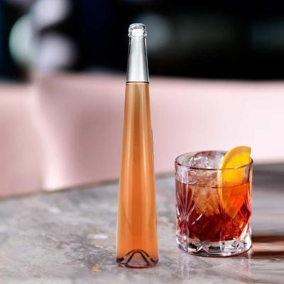 China Custom 375ml 500ml 700ml 750ml Bottle Body Material Glass for Beverage Fancy Liquor for sale