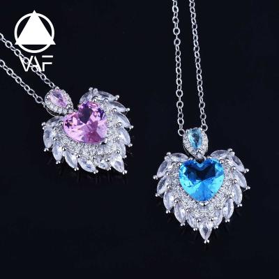 China Vintage VAF Men's Blue Green Diamond Angel Wing Pendant Necklace Pink Blue Sapphire Crystal Heart Pendant Necklace For for sale