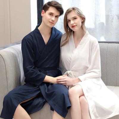 China High Quality Wholesale Custom Breathable Custom Logo Loose Daily Bathrobe Sleeves Hotel Bathrobe Men Long for sale