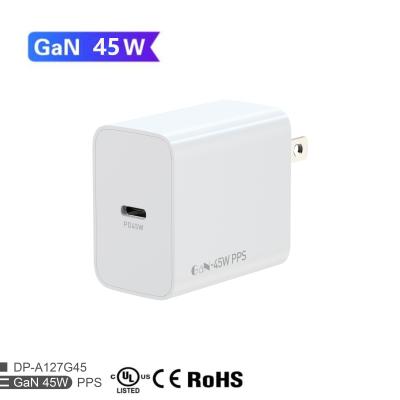 China Private Mold 45W GaN USB-C Wall Charger For MacBook Pro/Air IPad Pro Galaxy S23 for sale