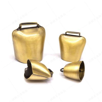 China Europe Runqi Customized Green Bronze Brushed Flat Iron Nylon Cowbell Cow Bells for sale