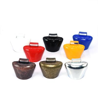 China Europe Top Selling Custom Logo And Metal Belt Crank Operated Paint Cowbell for sale