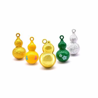 China China Metal Copper Handmade Crafts Closed Gourd Bell Seamless Pendant for sale