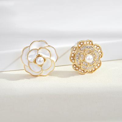 China New CLASSIC Gold Plating Enamel Rose Flower Earrings Jewelry Ear Studs for sale