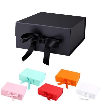 China Recyclable Birthday Wedding Event Envelope Bridesmaid Proposal and Favors Decoration Storage Gift Thicken Ribbon Gift Box with Lid for sale