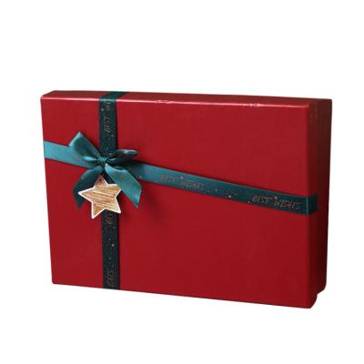 China Recycled Materials Cheap Promotion Plus Gift Belt Christmas Gift Box Thickened High End Packaging Box for sale