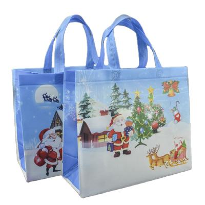 China Custom Logo Promotional Non Woven Garment Shoulder Folding Tote Shopping Bag Recyclable for sale