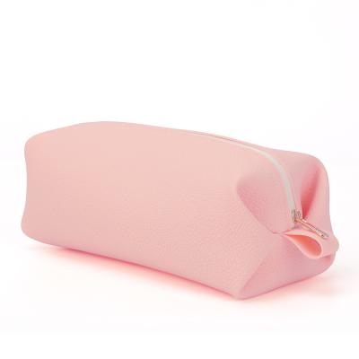 China New Arrival Silicone Pouch Women Simple Custom Cosmetic Makeup Bag Waterproof Travel Toiletry Bag for sale