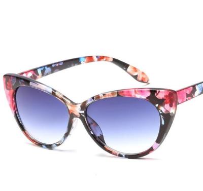 China Queena Cat Eye Sunglasses Women Luxury Fashion Sun Glasses Flower Printing Sun Glass Vintage Shading For Woman Sun Ladies Flower Glass Sunglasses for sale