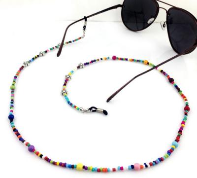 China Fashion Glass Chain Queena Stylish Beaded Sunglasses Tie Chain Holder Show Beads Glasses for sale