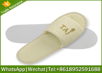 China hotel slipper,waffle slippers manufacturer,waffle slipper with logo for sale