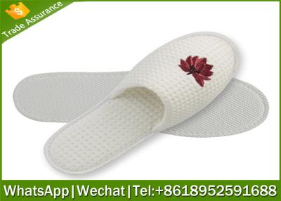 China hotel slipper,waffle slippers manufacturer,waffle slipper with logo for sale