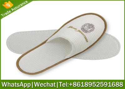 China hotel slipper,waffle slippers manufacturer,waffle slipper with logo for sale