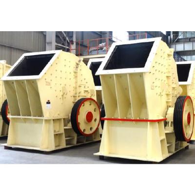 中国 Mining Gold Ore Rock Stone Lime Gravel Mobile Hammer Crusher Etc Hammer Crusher YIHAN High Quality Hammer Mill Crusher 販売のため