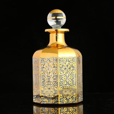 China CJ-Luxury Real Vintage Recyclable Decorative Display Empty Arabic 450ml Perfume Bottle Decanter Glass Essential Oil Bottles for sale