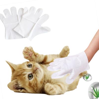 China Viable Wash Free Gloves Disposable Pet Grooming Wipes Five Finger Hair Removal Spa Bathing Massaging Cat Clean Glove for sale