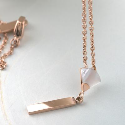 China Fashion Necklace Stainless Steel Jewelry Pendant Shell Necklace, Scallop shell necklace, sector or fan-shaped necklace for sale