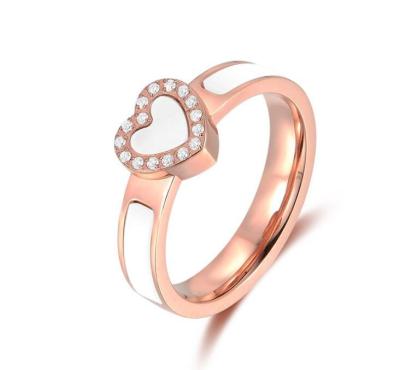 China Heart Design White Shell Nobility Ring Stainless Stell Zircon Dimaond Finger Ring for Mom 18K Golden Ring for Couple for sale