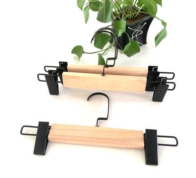 China Ushine Promotion Multifunctional Product With Black Staples Wooden Pants Hanger for sale