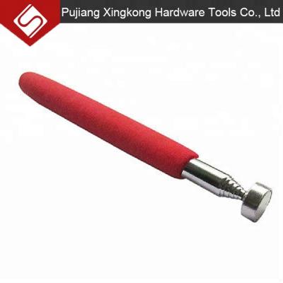 China Eco-Friendly Telescoping Magnetic Pickup Tool With 5lb Pull Capacity for sale