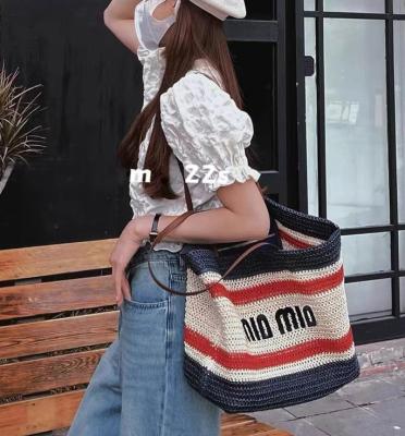 China 2022 New Summer Large Capacity Straw Woven Small Bag Women's Square Tote Bag Fashionable Shoulder Bag for sale