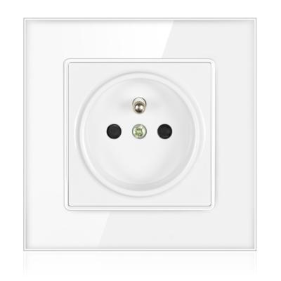 China 13A Socket European German French Plug Outlet for sale