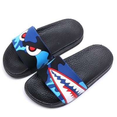 China 2021 Summer Kids Slippers Breathable Soft Boys Cartoon Sandals Children Non-slip Indoor Outdoor Beach Sandals for sale