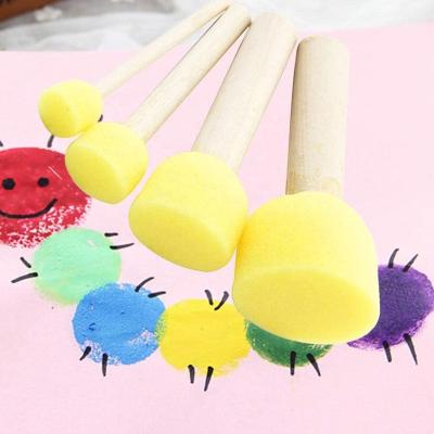 China Easy To Carry Yellow 4PCS Foam With Wooden Handle Paint Sponge Round Head Size Matching Kit For Kids Painting Tool Kit for sale