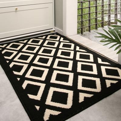 China 2021 Modern Household Black And White Door Mat Plaid Dust Removal Mats Washable Wear-resistant Dirt-resistant Mats for sale