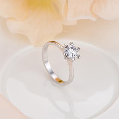 China Good Quality Enviroment Friendly Sterling Silver Jewelry Bling Wedding Zirconia Ring Women' S Jewelry Ring for sale