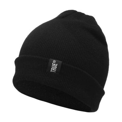 China COMMON New Casual Men's and Women's Fashion Knitted Winter Hat Solid Hip Hop Hat Unisex Hat for sale