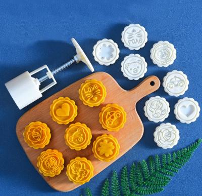 China Sustainable 2/4/6/8/12 mold mooncake baking tools moon cake mold baking tools for sale