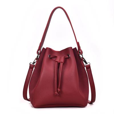 China Wholesale Waterproof High Quality Women's Bag Drawstring Bucket Bag Handbags Ladies Hand Strap Colorful Messenger Bags for sale