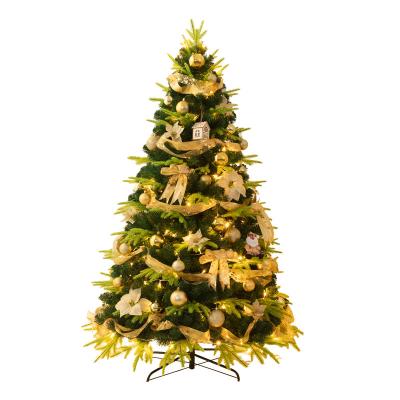 China Factory direct sale Christmas tree lightweight outdoor artificial Christmas tree for sale