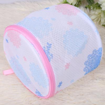 China Twist Printing Delicate Laundry Bag Laundry Bag Underwear Wash Bag for sale