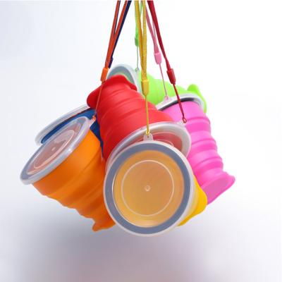 China Custom Portable Retractable Folding Silicone Cup Lid Universal Water Drinks Cup Viable for sale