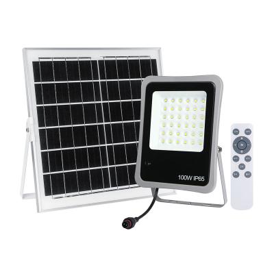 China Outdoor The Most Popular High Efficiency 100w Lumen Monocrystalline Silicon Solar Flood Light for sale