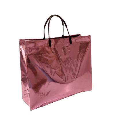 China Reusable Custom Waterproof PVC Bag Transparent Bag Fashion PVC Holographic Packaging Bag for sale