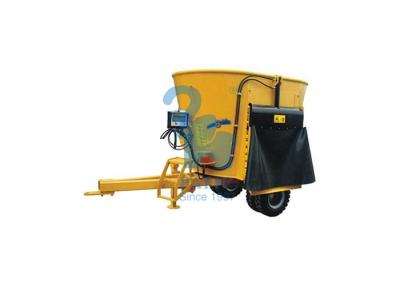 China Eco Friendly TMR Feed Mixer For Cattle Farm 4pcs Knives Per Auger for sale