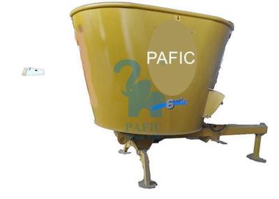 China Supreme TMR Animal Feed Mixers , Feed Auger Wagon Animal Feed 540RPM / Min for sale