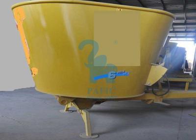 China 2115kgs Stationary Type TMR Ruminant Animals' Feed Mixer Machine For Cattle Husbandry for sale