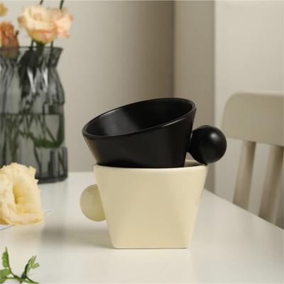 China Sustainable Factory hot selling wholesale irregular design milk tea water drinking cup customized ceramic coffee mug with handle for sale