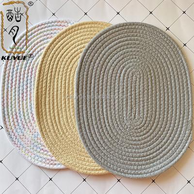 China KUYUE100% Cotton Sustainable Yarn Weave Warm Irregular Pads for Racks Cotton Rope Coasters Cooking and Baking Mats for sale