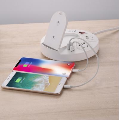 China Universal Mobile Phone Qi 15W Fast Charger Plug Charger Multifunctional Wireless Adapter for sale