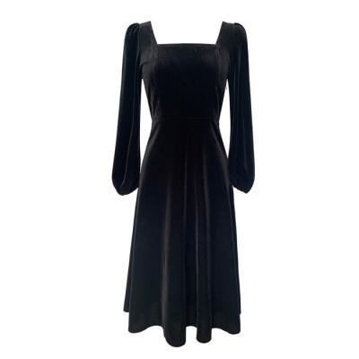 China Retro Anti-Static Velvet Dress Autumn French Waist Slimming Long Little Black Dress for sale