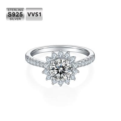 China KRKC 925 White Gold Sterling Silver Halo D Diamond Engagement VVS 1 ct Diamond Engagement Rings Custom Color for for sale