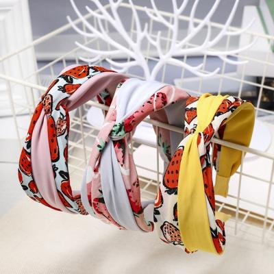 China 2022 Wholesale Hair Band Girls Color Strawberry Print Knot Other Cross Hair Accessories for sale